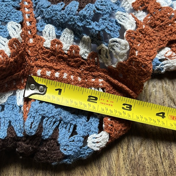 Ultra Pink Cottagecore Granny Square Crochet Shorts Brown Blue White Size XL - Picture 12 of 13